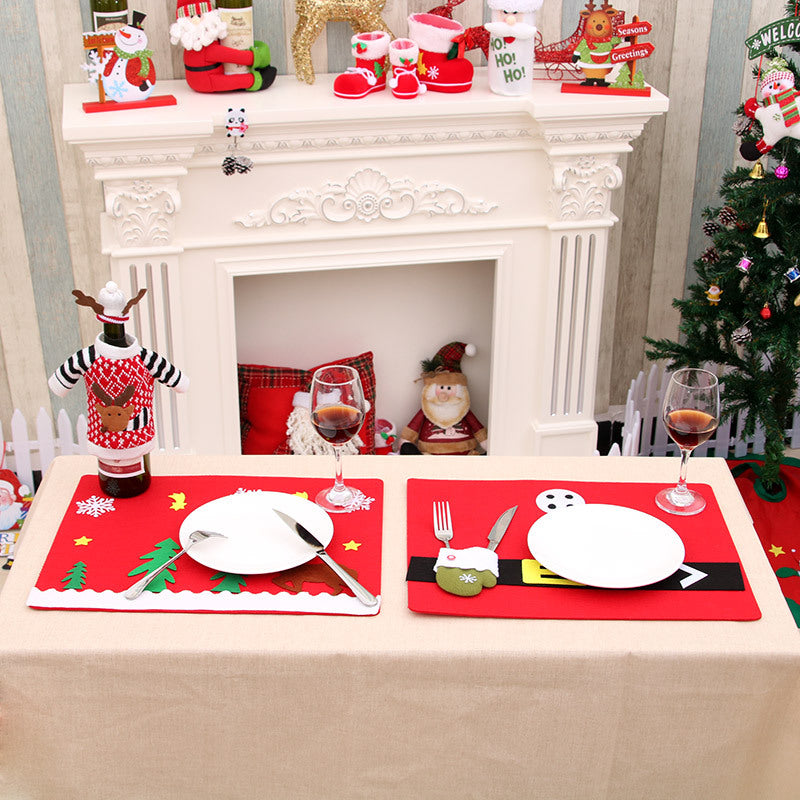 Christmas Felt Placemat Set with Reindeer and Santa Belt