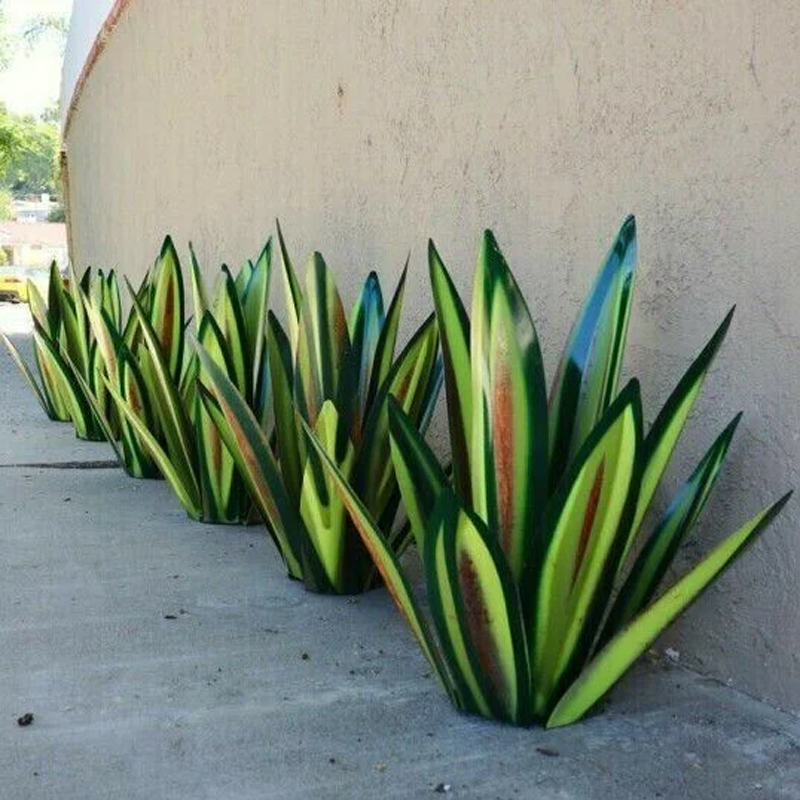 Hand Finished Agave Garden Metal Art for Yard or Patio | Weatherproof, Set Up Without Tools | Two Heights, 27 or 35 cm, Four Colors
