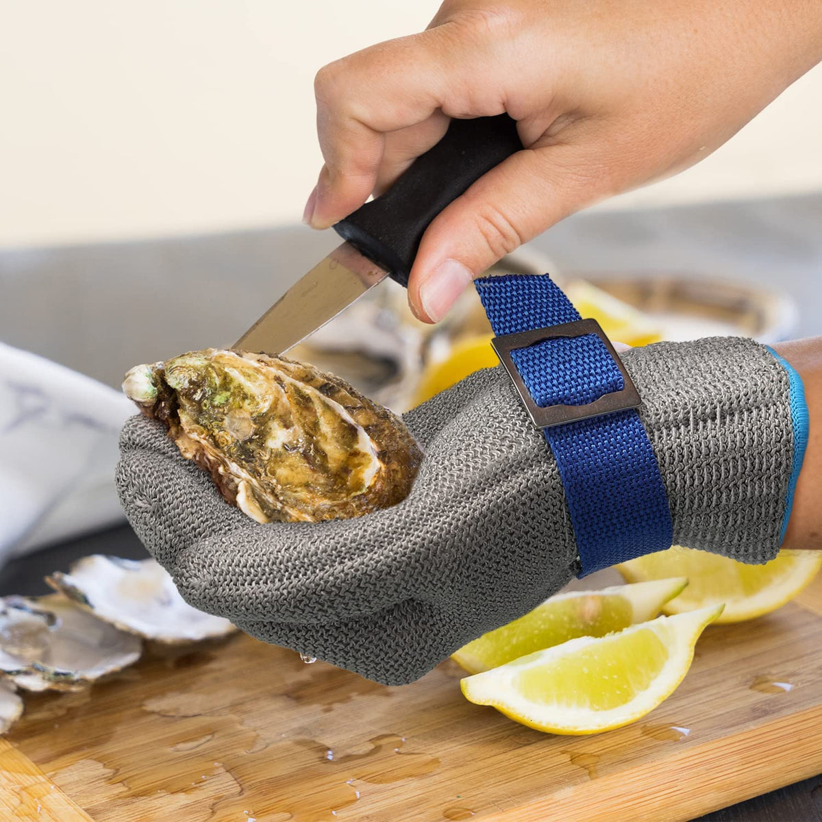 Stainless Steel Mesh Cut Resistant Work Gloves | Food Safe Chainmail Hand Protection | Single Glove, Sizes S to XL