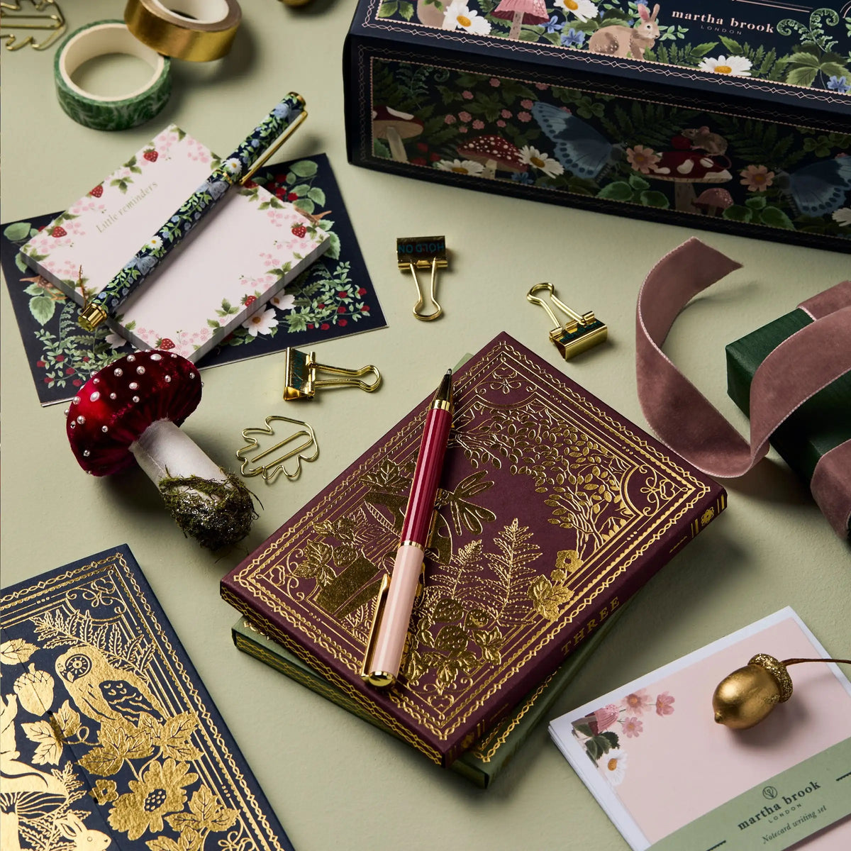 Advent Calendar with Stationery for Kids and Adults | Christmas Countdown Filled with Pens and Notebooks | Xmas Gift