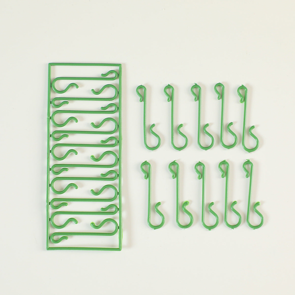 Christmas Tree Ornament Hooks on Sprue for Hanging Decorations