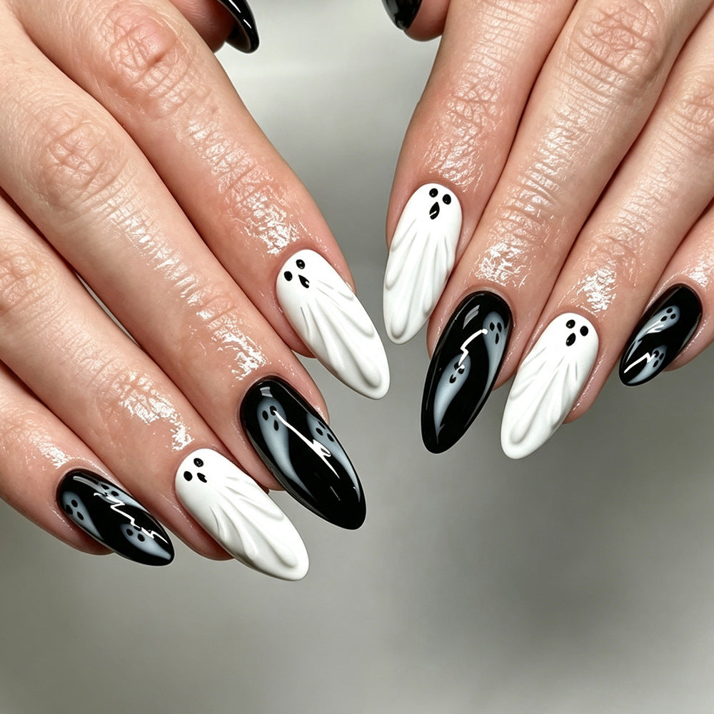 Halloween Ghost Press-On Nails | Available in Nackt, Boxed | Glue-Free Application in Minutes for Parties and Nights Out