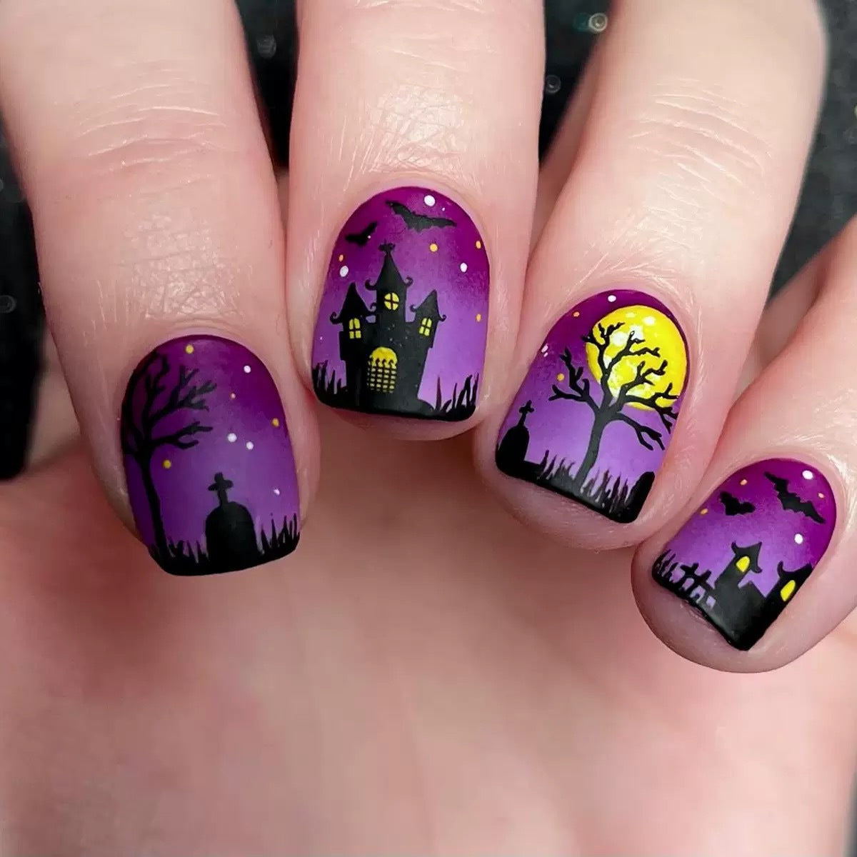 Halloween 3D Press-On Nails | Available in Gel, Farblos | Glue-Free Application in Minutes for Parties and Nights Out