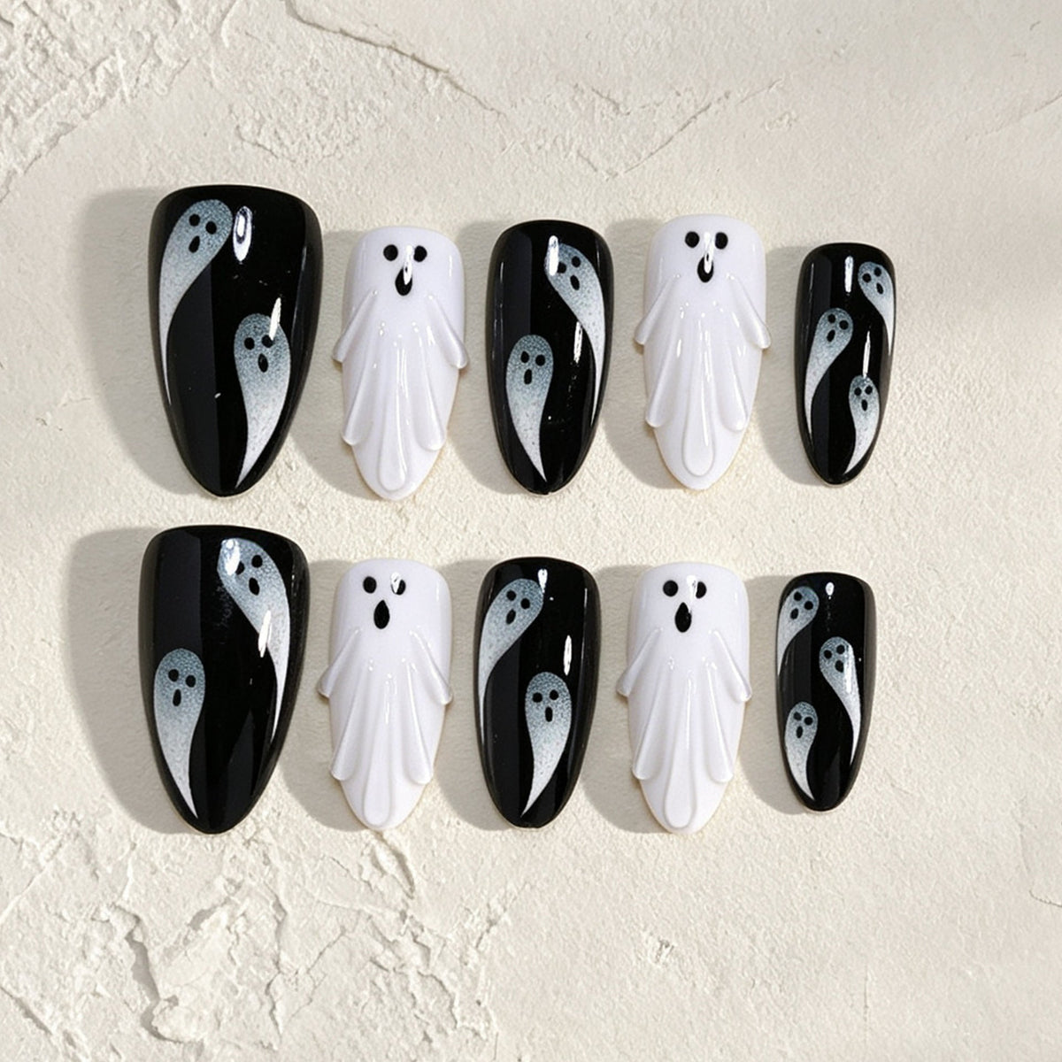 Halloween Ghost Press-On Nails | Available in Nackt, Boxed | Glue-Free Application in Minutes for Parties and Nights Out