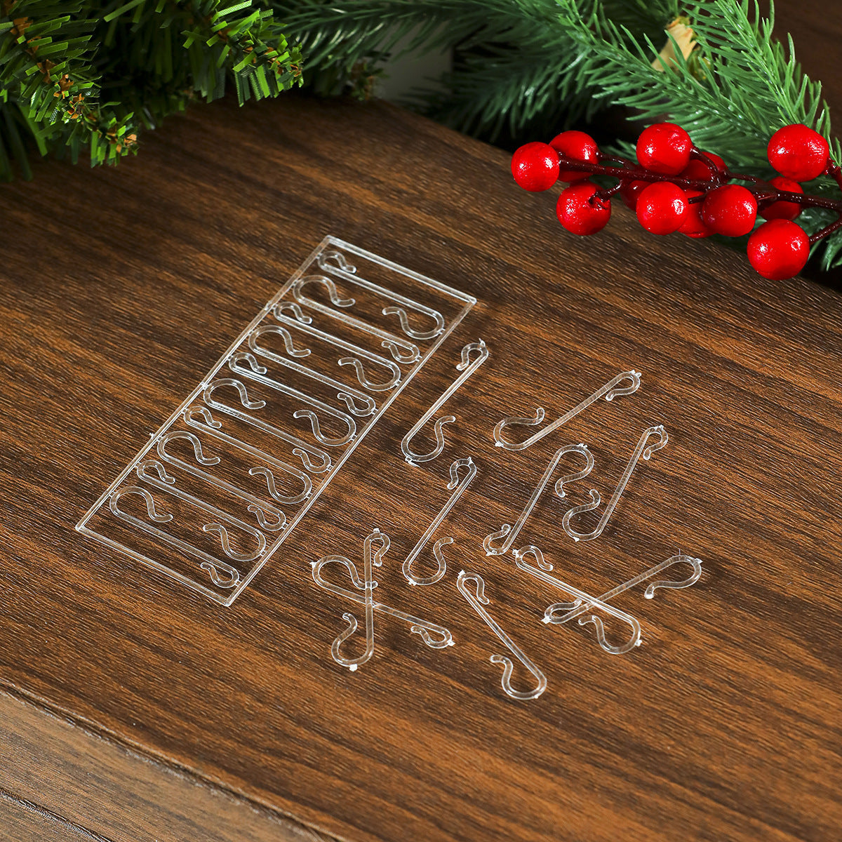 Christmas Tree Ornament Hooks on Sprue for Hanging Decorations