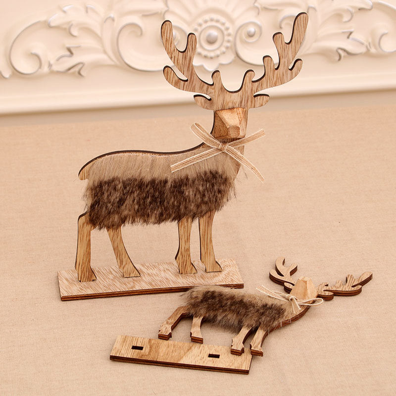Wooden Reindeer Figurines Set with Faux Fur Body for Display