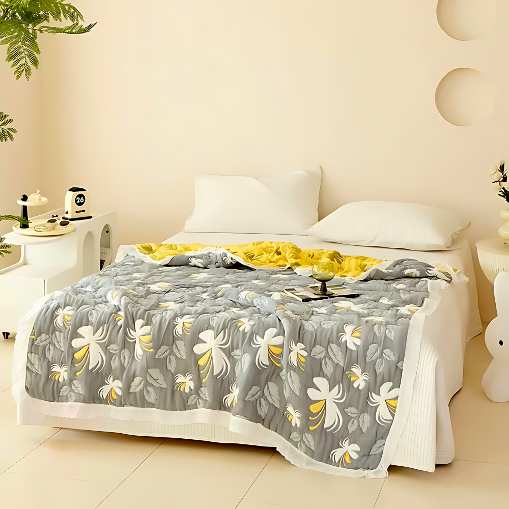 Bamboo Fiber Floral Summer Blanket | Lightweight for Warmer Conditions | A Decorative Layer for Any Bed