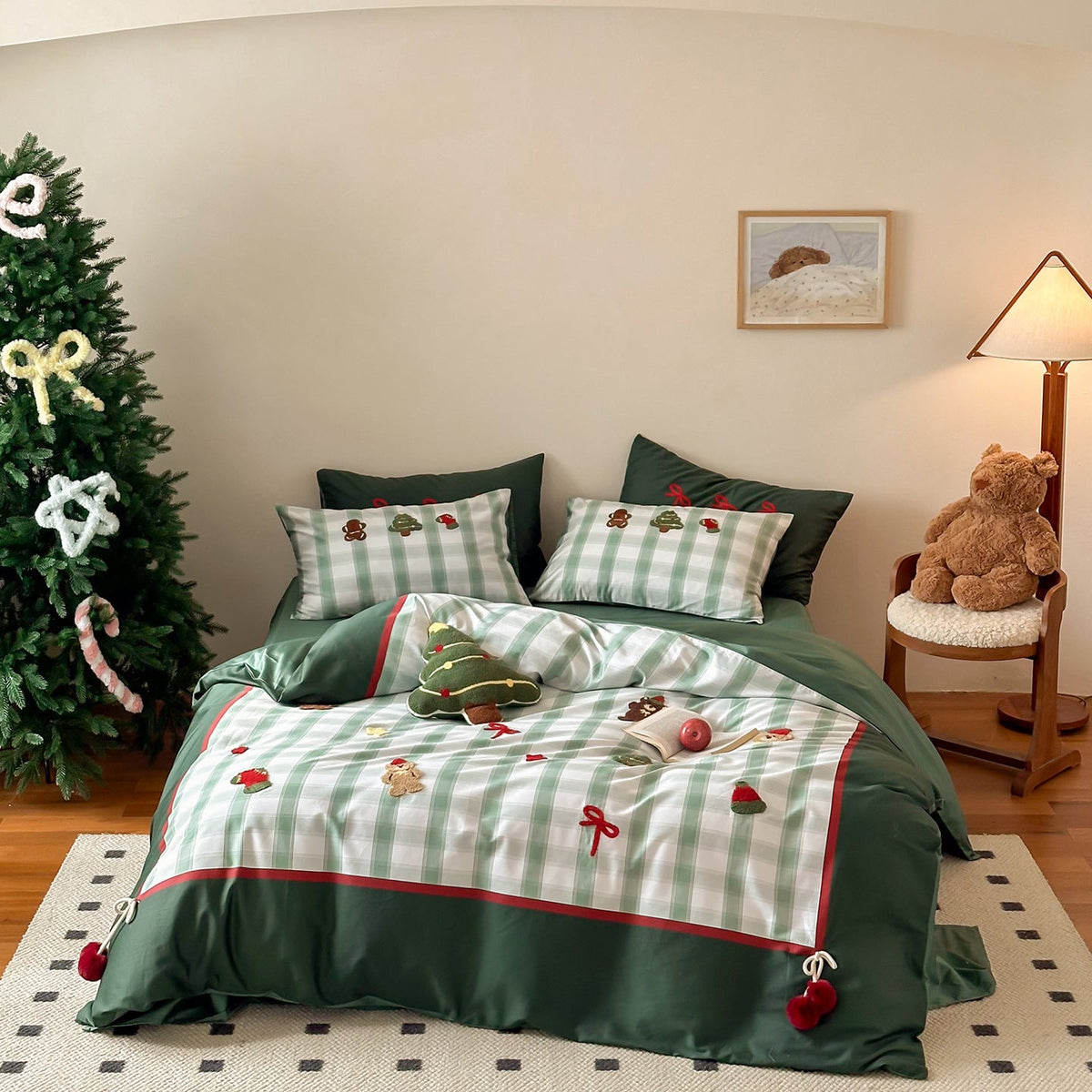 Cotton Sateen Christmas Bedding Set with Embroidered Pom Poms