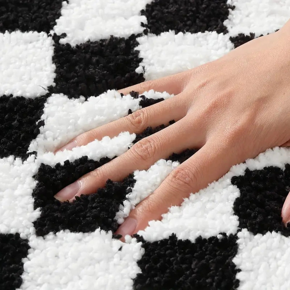Plush Checkered Grid Bath Mat