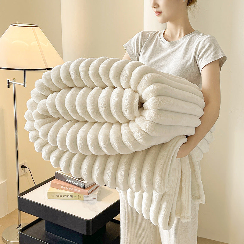 Warm Blanket in Coral Fleece for Couch and Bed | Machine Washable and Lightweight | 6 Sizes, 7 Colors
