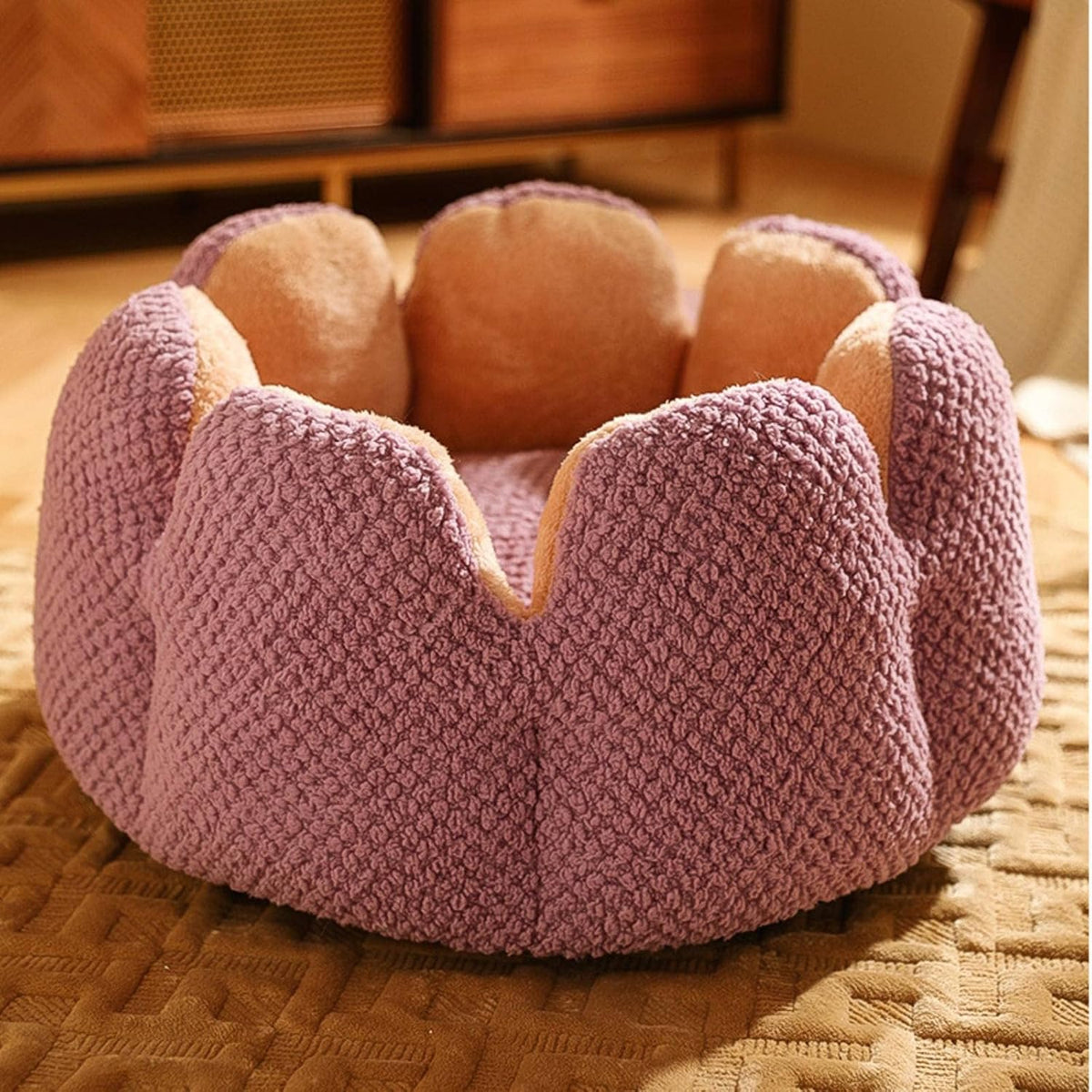 Flower Shaped Cat Bed with Padded Petal Walls | Soft Plush Lining for Kittens and Small Dogs | 3 Sizes | 4 Colors