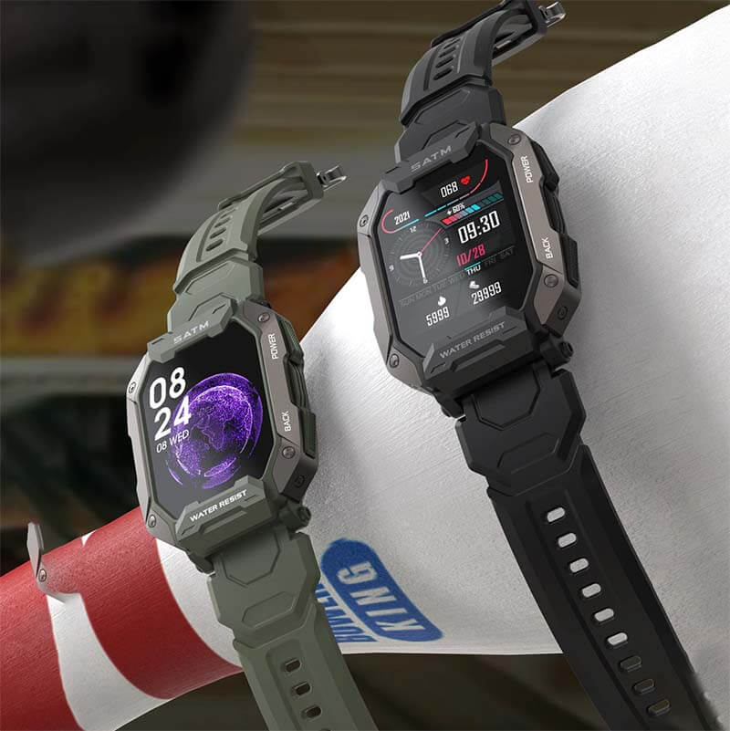 Heavy-Duty Smart Watch with an AMOLED Screen | 15 Days of Use and 50 on Standby | Glove-Friendly Buttons, 4 Colors